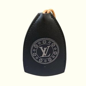 New Ganz Car Key Keeper Key Ring w/Laser Engraved Design. Designer Luxury